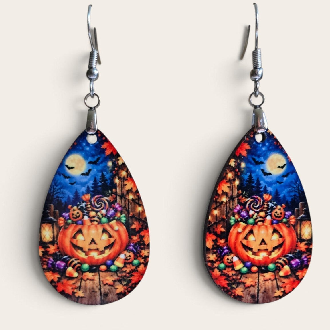Jack O'Lantern Earrings - Lightweight, Hypoallergenic